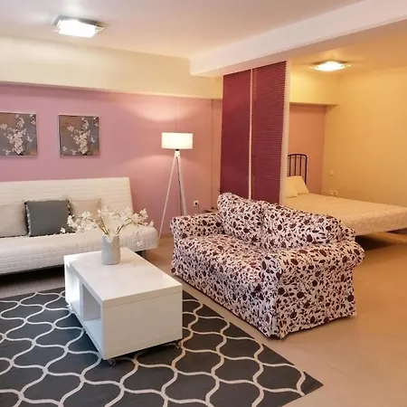 Apartamento Bright, Deluxe, Semi Basement *
